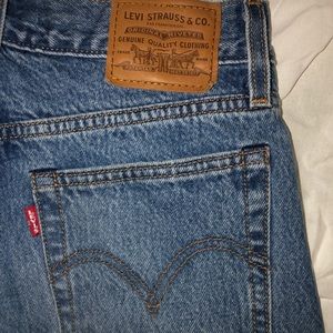 levi wedgie fit jeans!